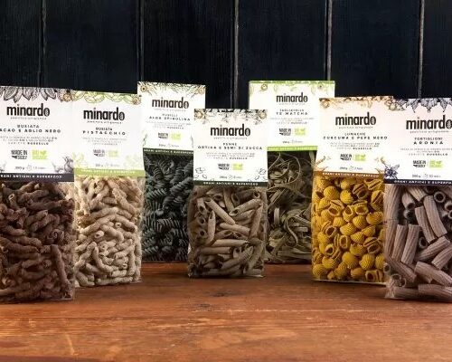 Minardo - Pasta Superfood Mixbox (9x250g): Hanf, Schwarzer Knoblauch, Pistache, Spirulina, Curcuma, Fenchel, Peperoncino, Kürbiskern, Aronia)